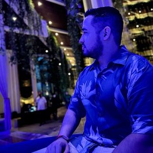 Meet your Posher, Marcus